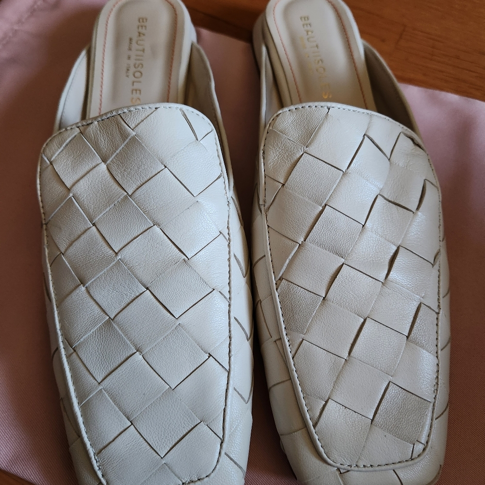 NWT Beautiisoles